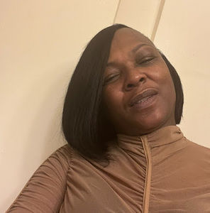 Meet your Posher, Deandra